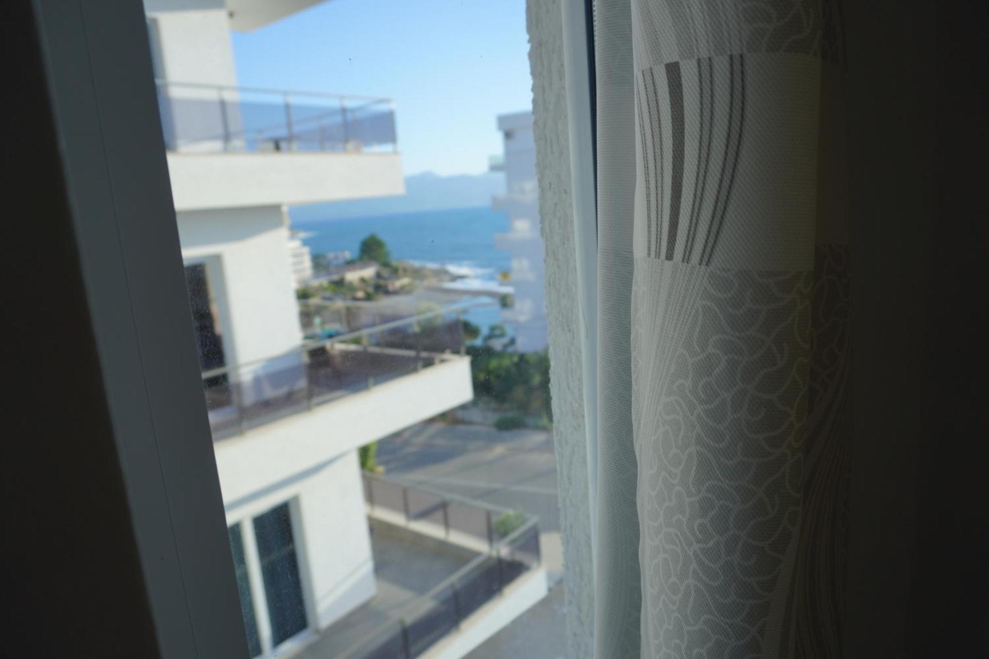 Hotel Agel Саранде Екстериор снимка